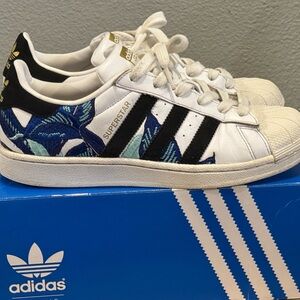 Adidas Originals Superstar Floral Graphic Sneakers